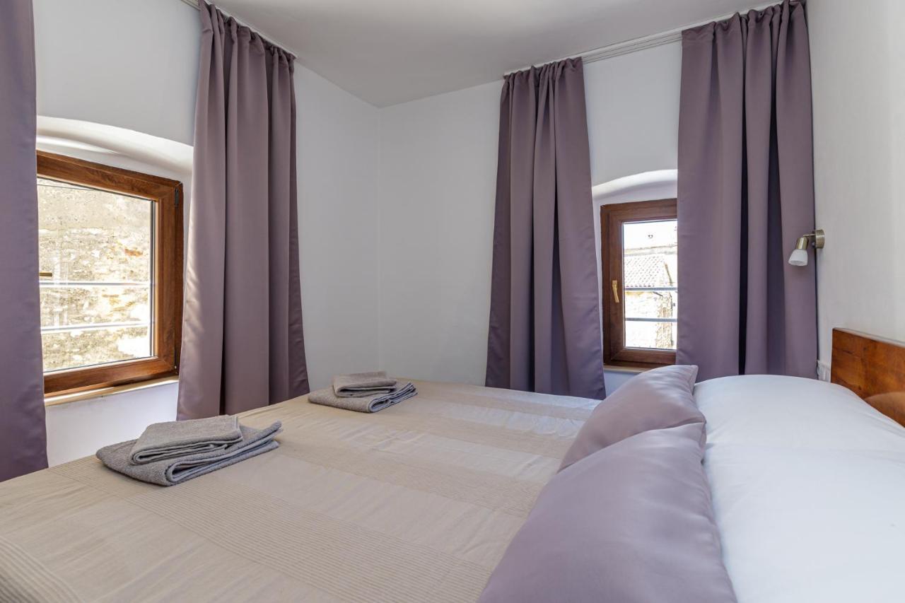 Appartement House Aves 2 à Kaštelir Extérieur photo