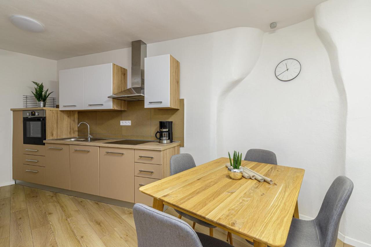 Appartement House Aves 2 à Kaštelir Extérieur photo